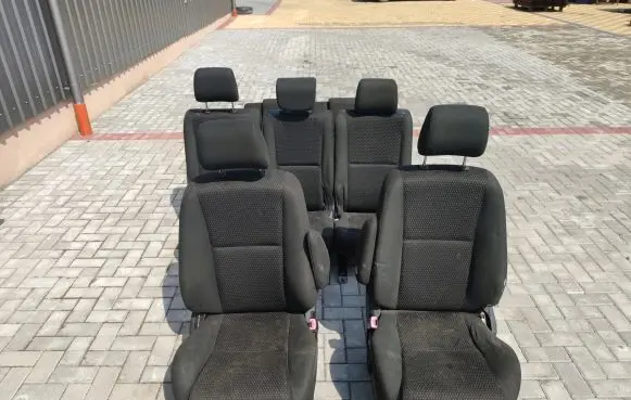 Toyota Corolla Verso AR10 Seat set 