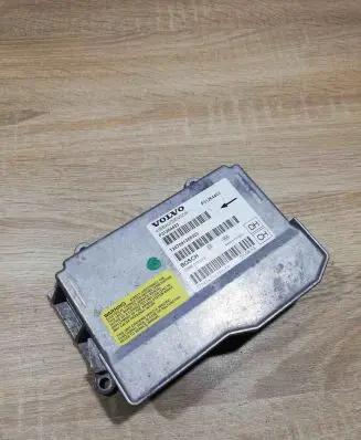 Volvo XC70 Airbag control unit/module 0285010373 P31264403