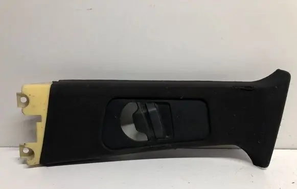 BMW 3 E46 (B) pillar trim (top) 8193779