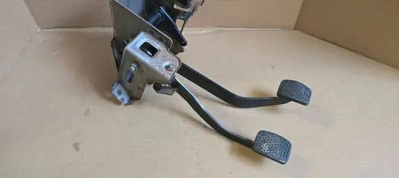 Suzuki Ignis Pedal assembly 4971080G51 4961080G51 4981080G50