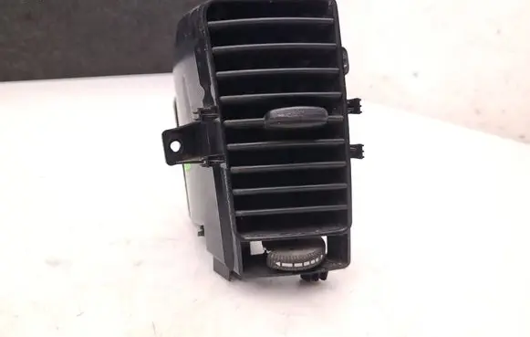 Mercedes-Benz Sprinter W906 Dashboard side air vent grill/cover trim A9068300054 16672