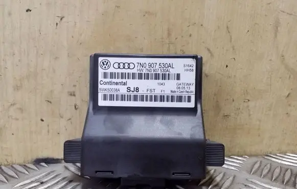 Skoda Superb B6 (3T) Gateway control module 7N0907530AL 5WK50038A