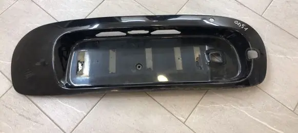 Hyundai Santa Fe Tailgate trim 8737126510