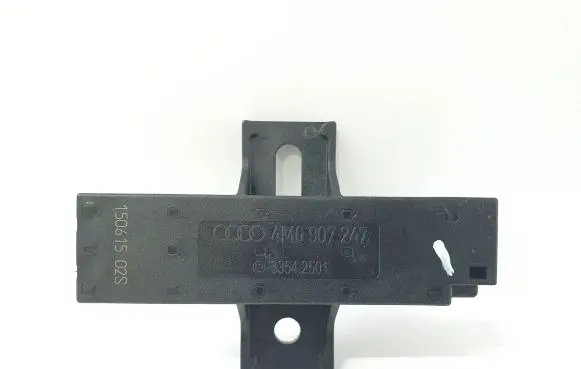 Audi Q7 4M Keyless (KESSY) go control unit/module 4M0907247