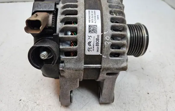 Peugeot 3008 II Generator/alternator 9820893880