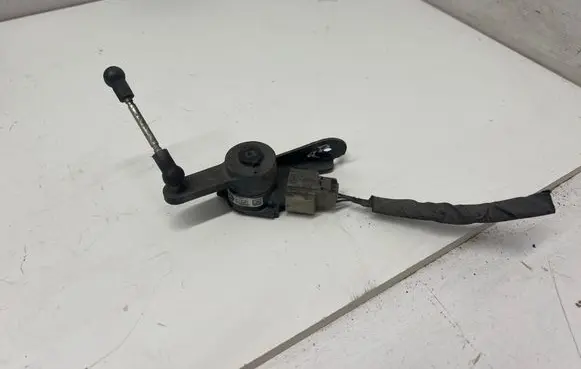 Dodge RAM Headlight/headlamp level sensor 68277070AD
