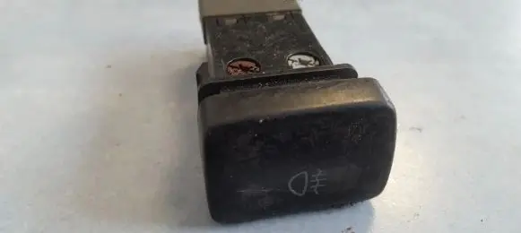 Fog light switch