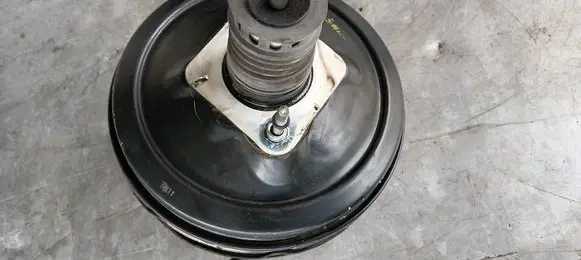 Opel Vectra C Brake booster 24433100