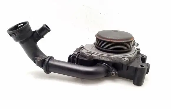 Mercedes-Benz E W212 Water pump A6512000251 A6512006301
