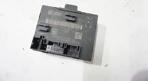 Audi A4 S4 B8 8K Door control unit/module 8T0959795H