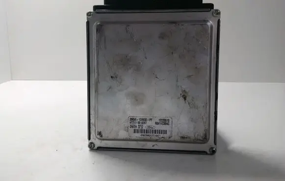 Ford Focus Engine control unit/module 12220510 2M5A12A650PF
