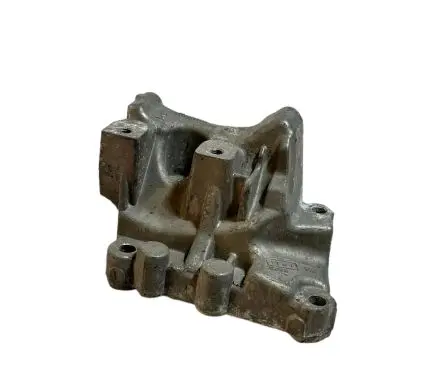 Jaguar XF X250 Engine mounting bracket 9656597780