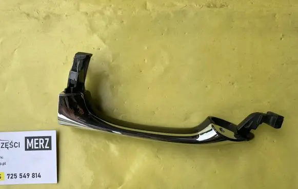 Mercedes-Benz B W245 Front door exterior handle A1697600270