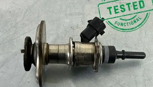 Hyundai i30 AdBlue injector 296302U000 0444021063