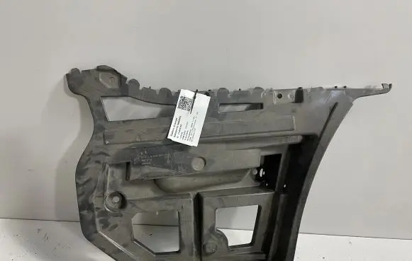 BMW M3 e92 Rear bumper mounting bracket 8040880