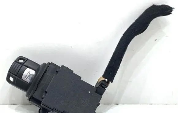 BMW 5 E60 E61 Ignition lock 6954722