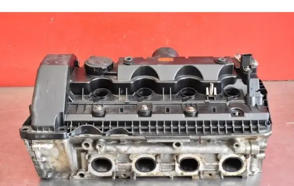 BMW 7 E65 E66 Engine head 7506404