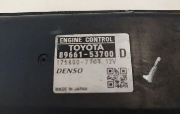 Lexus IS 220D-250-350 Engine control unit/module 8966153700 1758007704