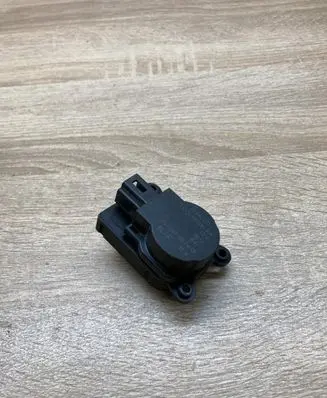 Ford Galaxy Air flap motor/actuator AV6N19E616AA EVD251