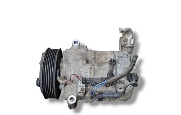 Opel Insignia A Air conditioning (A/C) compressor (pump) 13314473