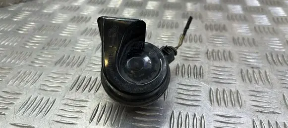 Skoda Superb B6 (3T) Horn signal 3881157
