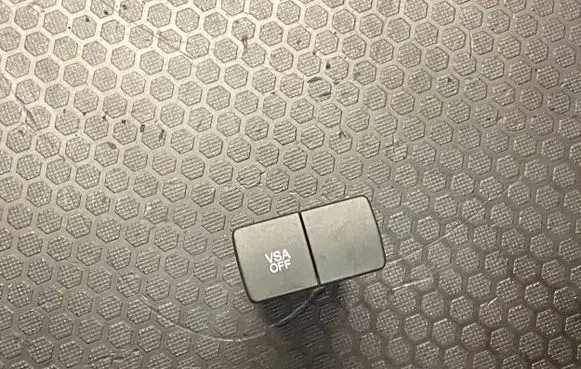 Honda CR-V Other switches/knobs/shifts M34884