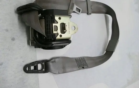 Audi A8 S8 D3 4E Front seatbelt 4E2857706