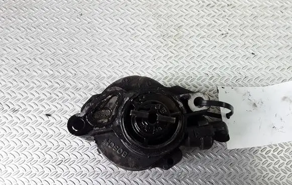 Ford Focus Vacuum pump