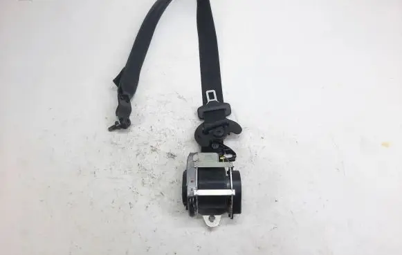 Land Rover Range Rover Evoque L538 Front seatbelt BJ32611B08