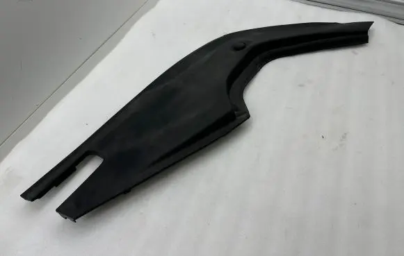 Tesla Model S Front trunk storage compartment trim 100632700E