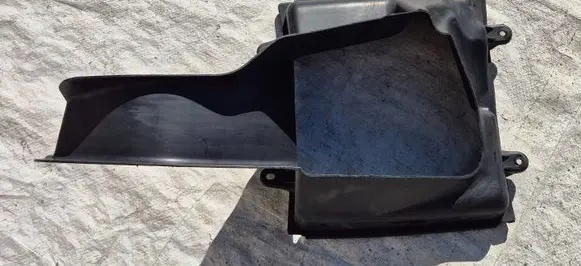 Maserati Ghibli Intercooler air guide/duct channel 670004140