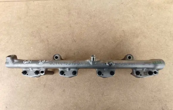 BMW 3 G20 G21 Fuel injector supply line/pipe 8665633 13538665633