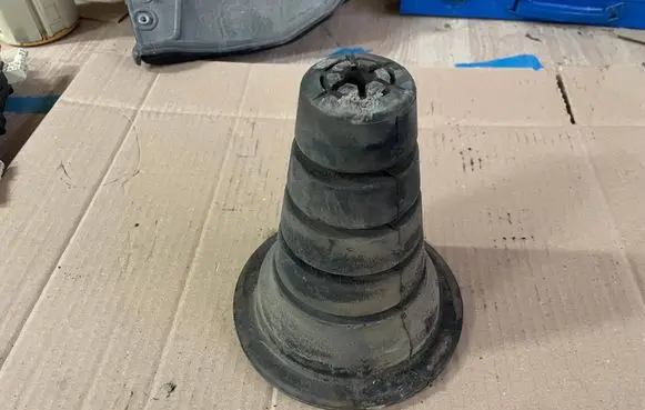 Toyota Land Cruiser (J120) Rear shock absorber damper bump stop 48302-60080