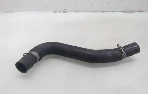 Subaru Legacy Engine coolant pipe/hose