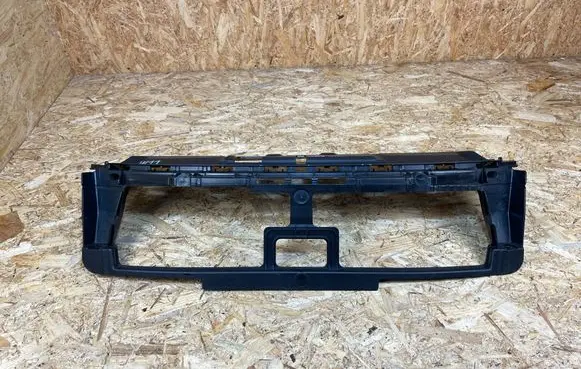 Peugeot 308 Front bumper mounting bracket 9835297780