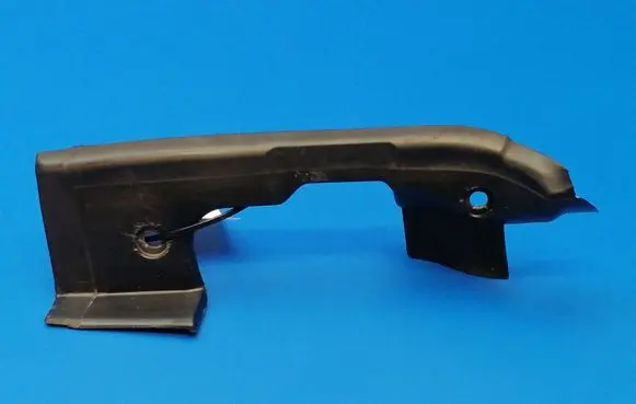 Mercedes-Benz E W211 Other trunk/boot trim element A2116931033