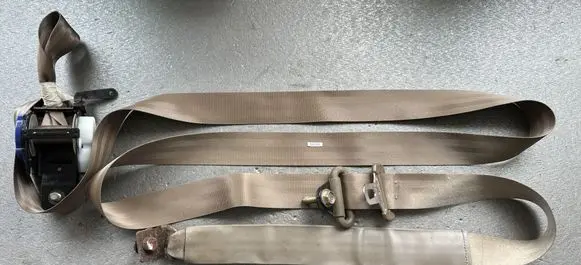 Mitsubishi Pajero Third row seat belt MB741679