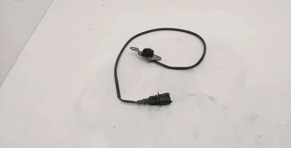 Opel Astra H Camshaft position sensor 0281002213