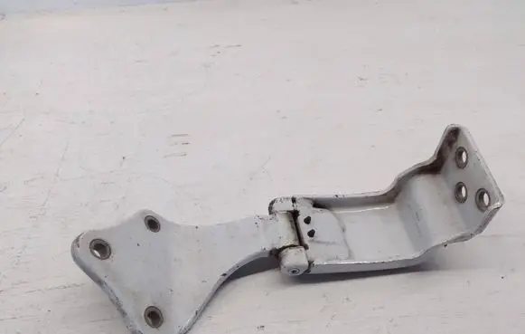 Mercedes-Benz Vito Viano W639 Loading door lower hinge A6397401337