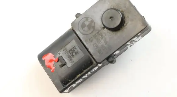 BMW 3 F30 F35 F31 Air pressure sensor 6786746