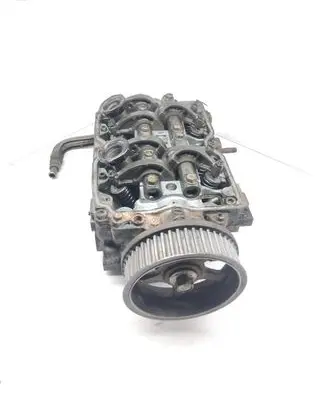 Subaru Legacy Engine head 