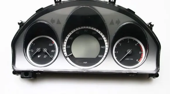 Mercedes-Benz C W204 Speedometer (instrument cluster) A2049000605