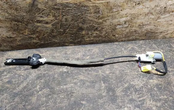 Porsche Cayenne (9PA) Seat belt adjustment motor 4D0857833