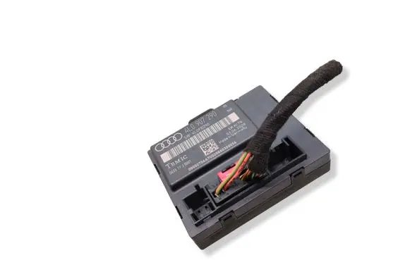Audi Q7 4L Door control unit/module 4L0907290