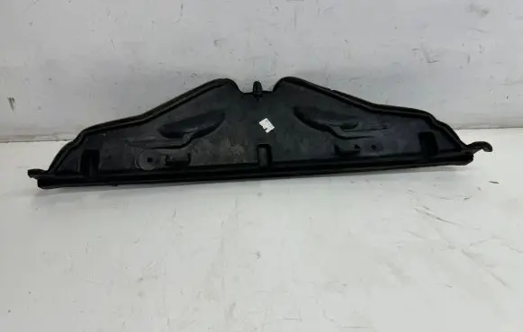 BMW X3 F25 Other engine bay part 7213661