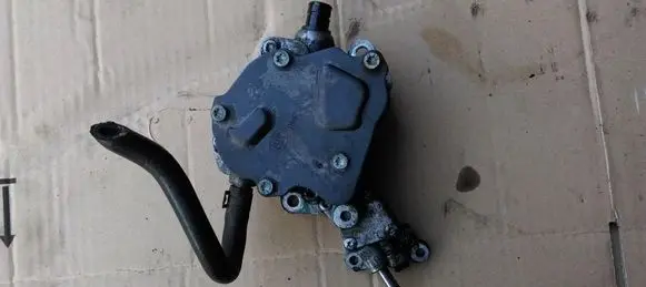 Ford Galaxy Vacuum pump