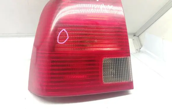 Volkswagen PASSAT B5 Rear/tail lights 3B5945095F 240298