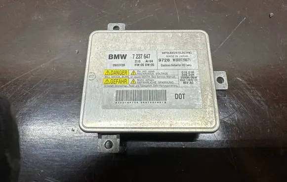 BMW 7 F01 F02 F03 F04 Headlight ballast module Xenon 7237647