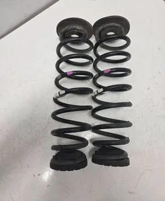 Hyundai i30 Rear coil spring 