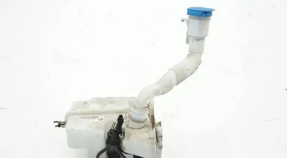 Volkswagen PASSAT B8 Windshield washer fluid reservoir/tank 3Q0955448BACR 3Q0955448B
